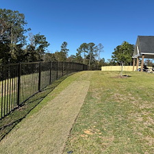 Shadowbox-Aluminum-Fence-Installation-in-Evans-GA-Privacy-Curb-Appeal-Experts 3
